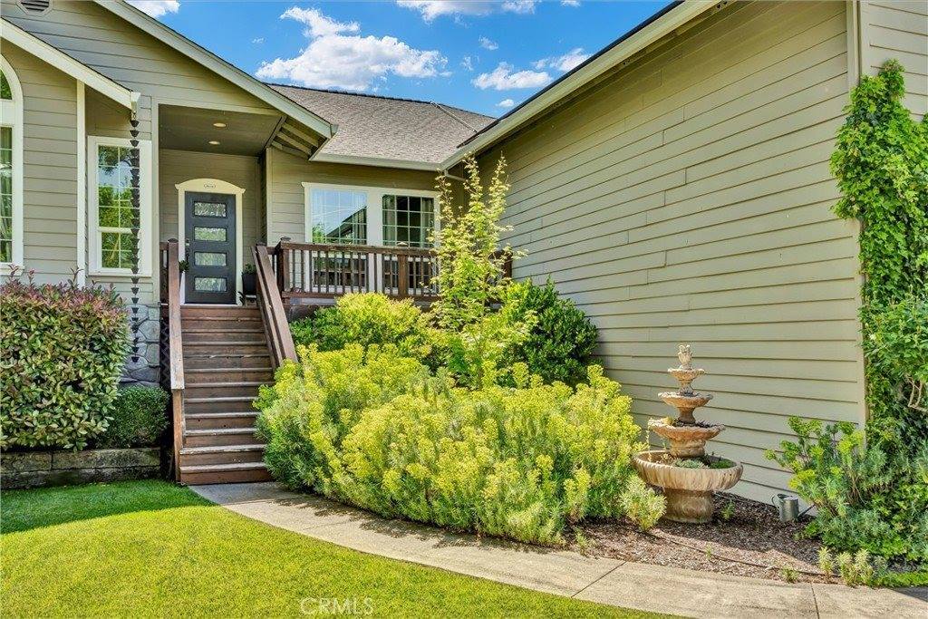 19881 Mountain South, Hidden Valley Lake, CA 95467