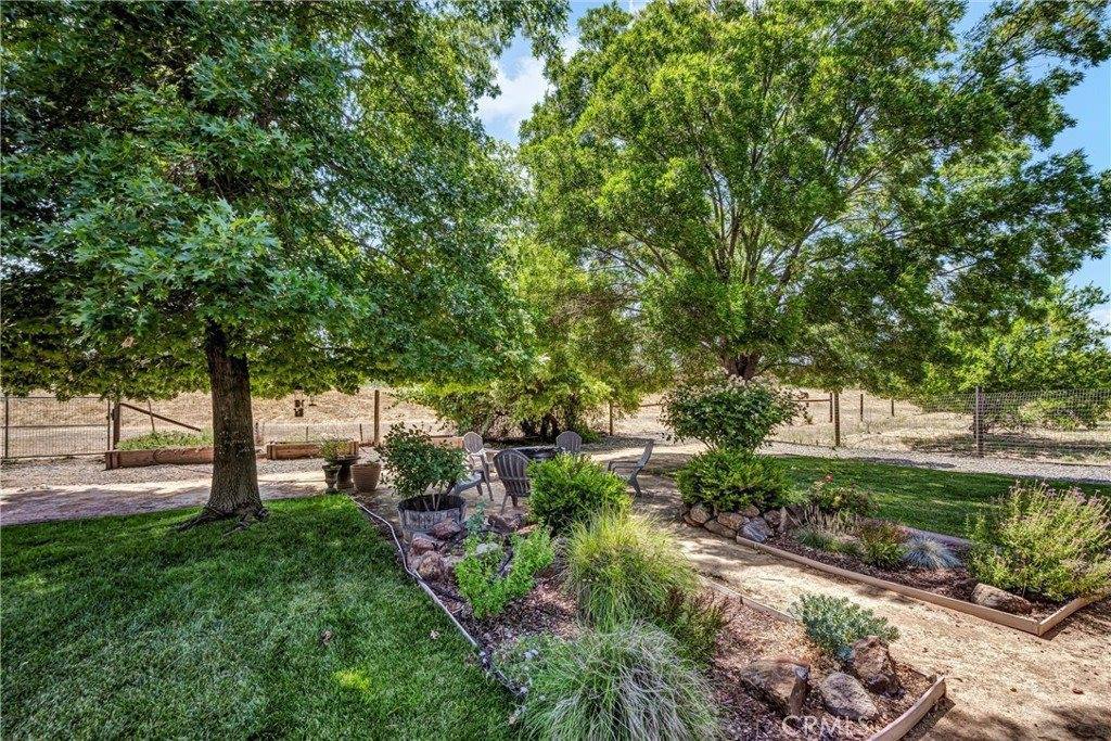 19881 Mountain South, Hidden Valley Lake, CA 95467