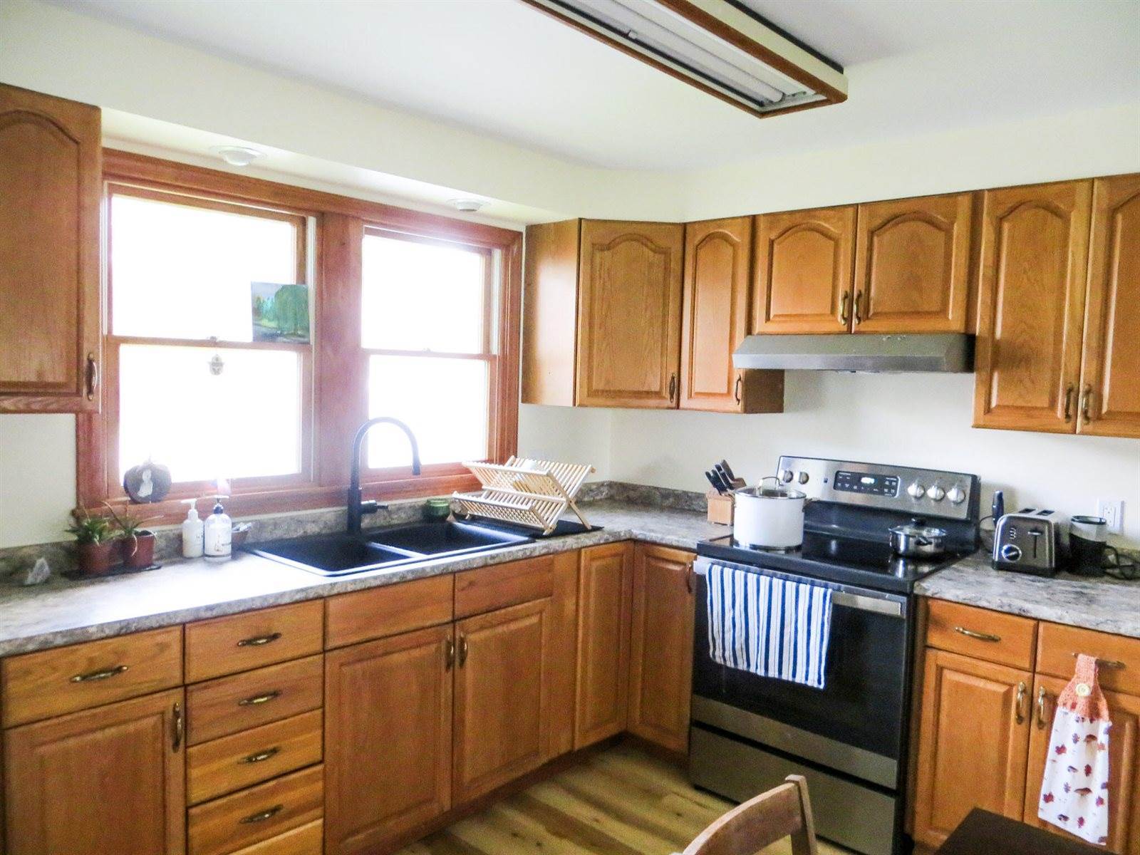 70 Mount Desert Drive, Bangor, ME 04401