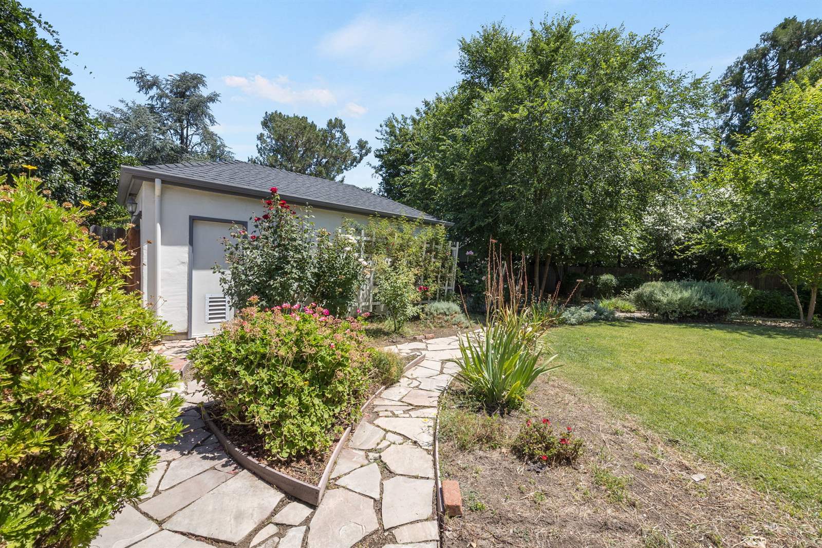 640 Oak Ave, Davis, CA 95616