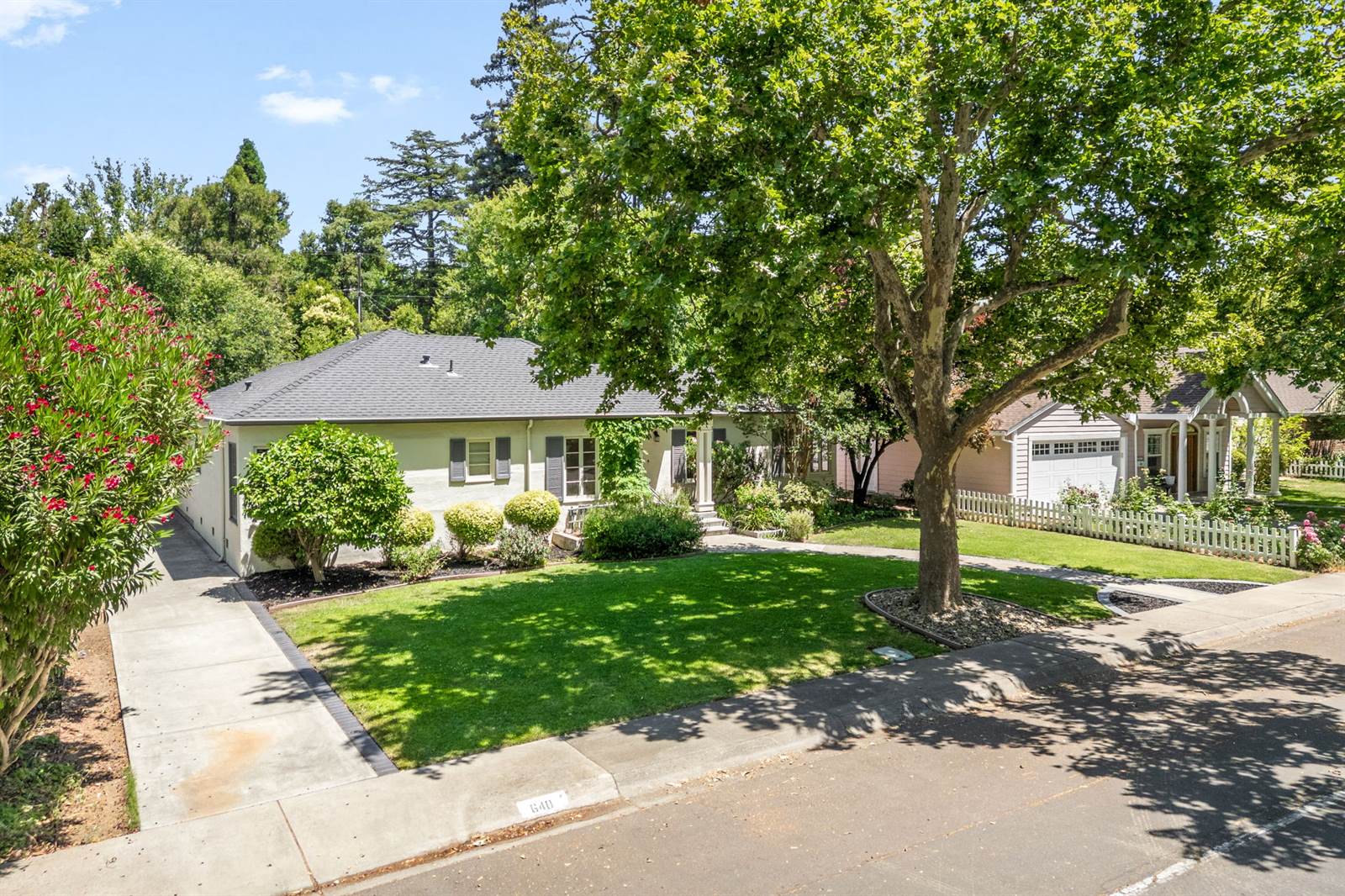 640 Oak Ave, Davis, CA 95616