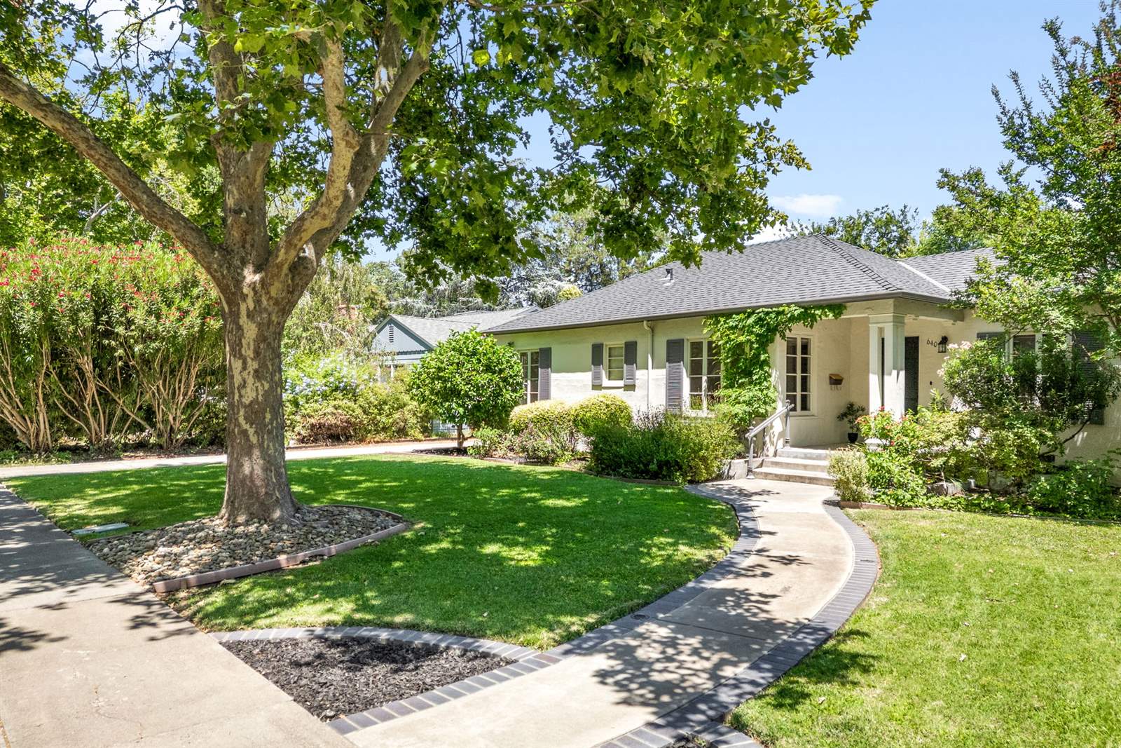 640 Oak Ave, Davis, CA 95616