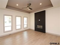 21133 Jessie Avenue, Elkhorn, NE 68022