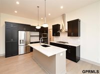 21133 Jessie Avenue, Elkhorn, NE 68022