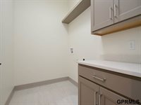 21133 Jessie Avenue, Elkhorn, NE 68022