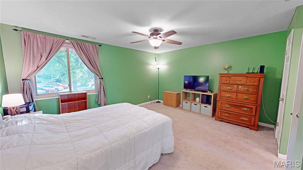 5262 Cedarstone Court, Saint Louis, MO 63129