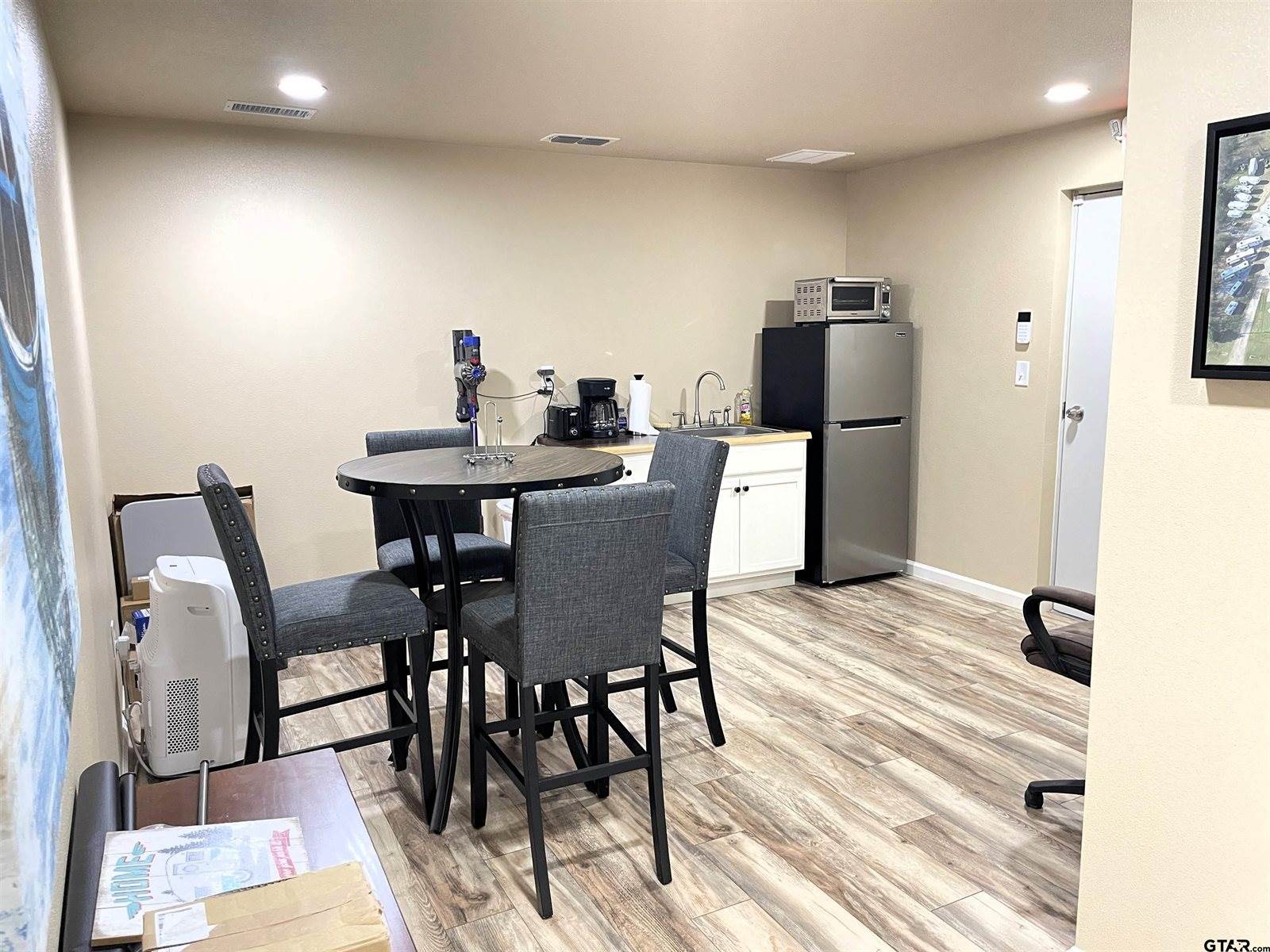 18707 State Hwy 155 South, Flint, TX 75762