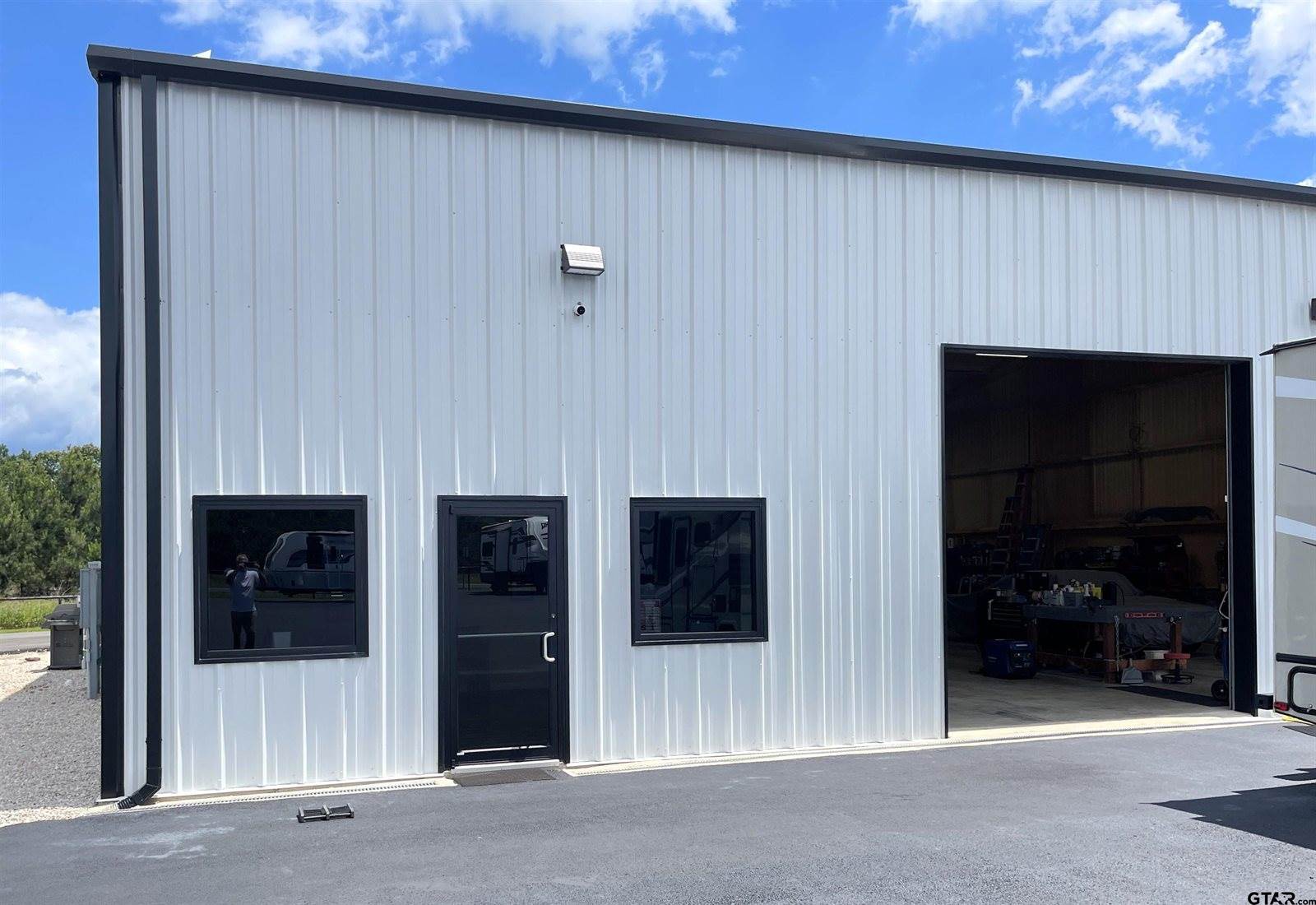 18707 State Hwy 155 South, Flint, TX 75762