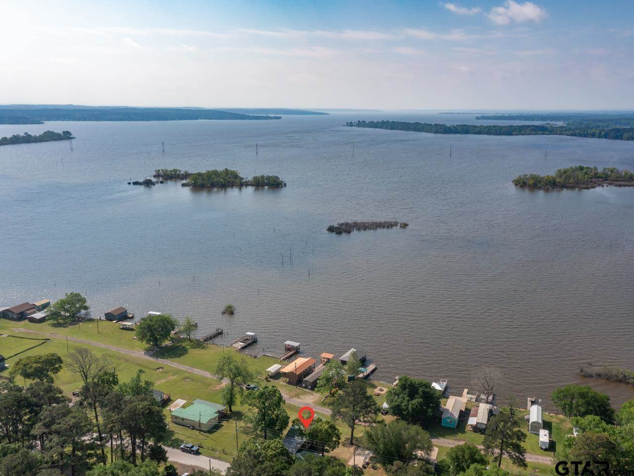 22090 Sportsman's Drive, Chandler, TX 75758