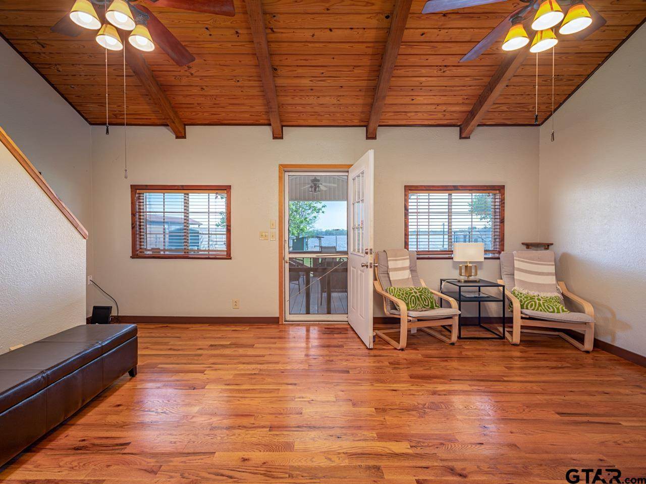 22090 Sportsman's Drive, Chandler, TX 75758