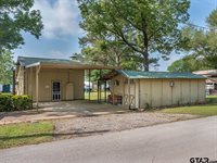 22090 Sportsman's Drive, Chandler, TX 75758