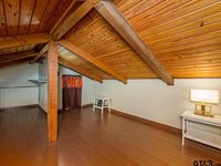 22090 Sportsman's Drive, Chandler, TX 75758