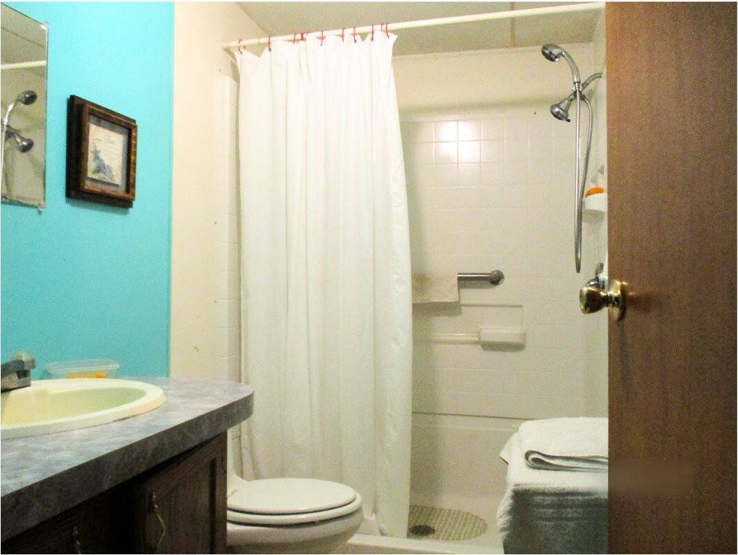 2948 Ferris Drive, Navarre, FL 32566