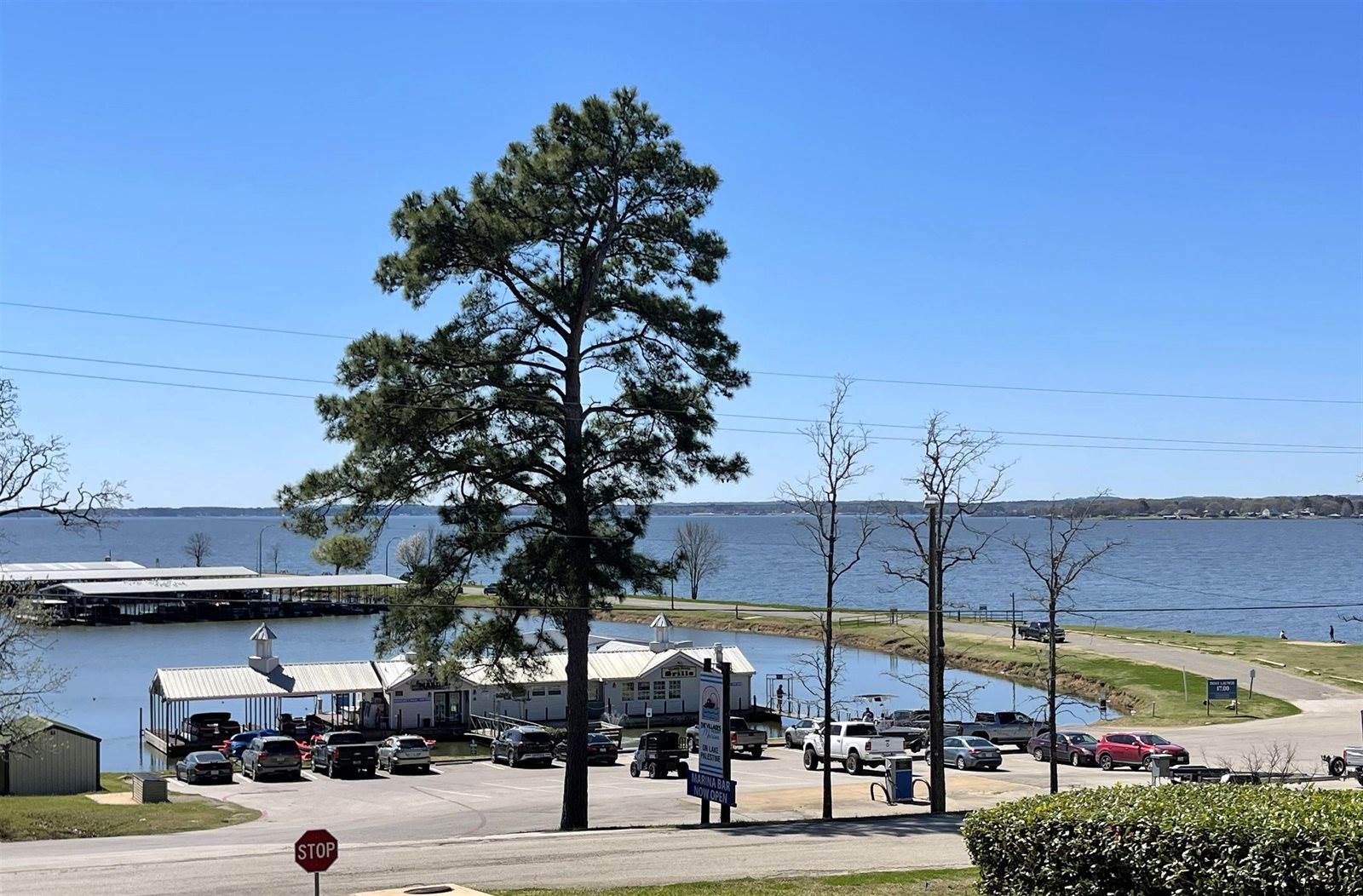 17965 Meandering Way, Flint, TX 75762