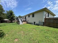 2216 Buckhorn Circle, Junction City, KS 66441