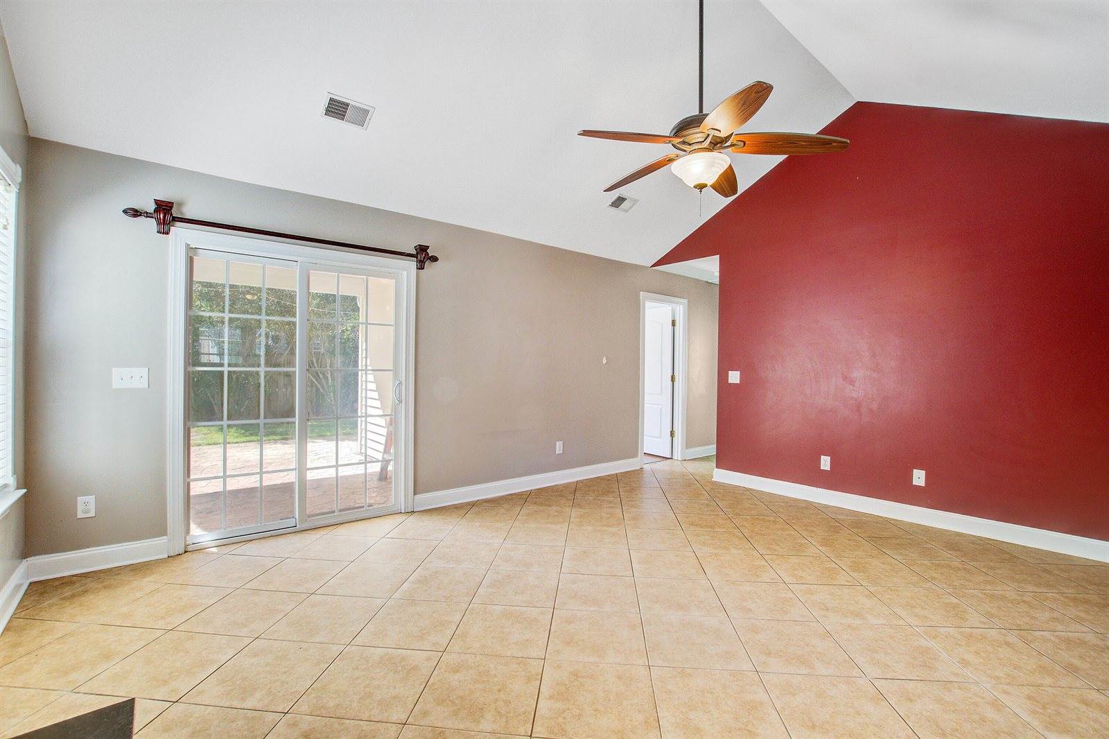 419 Equinox Circle, Ladson, SC 29456