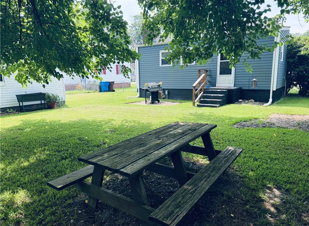 1203 Anne Ave, Chesapeake, VA 23324