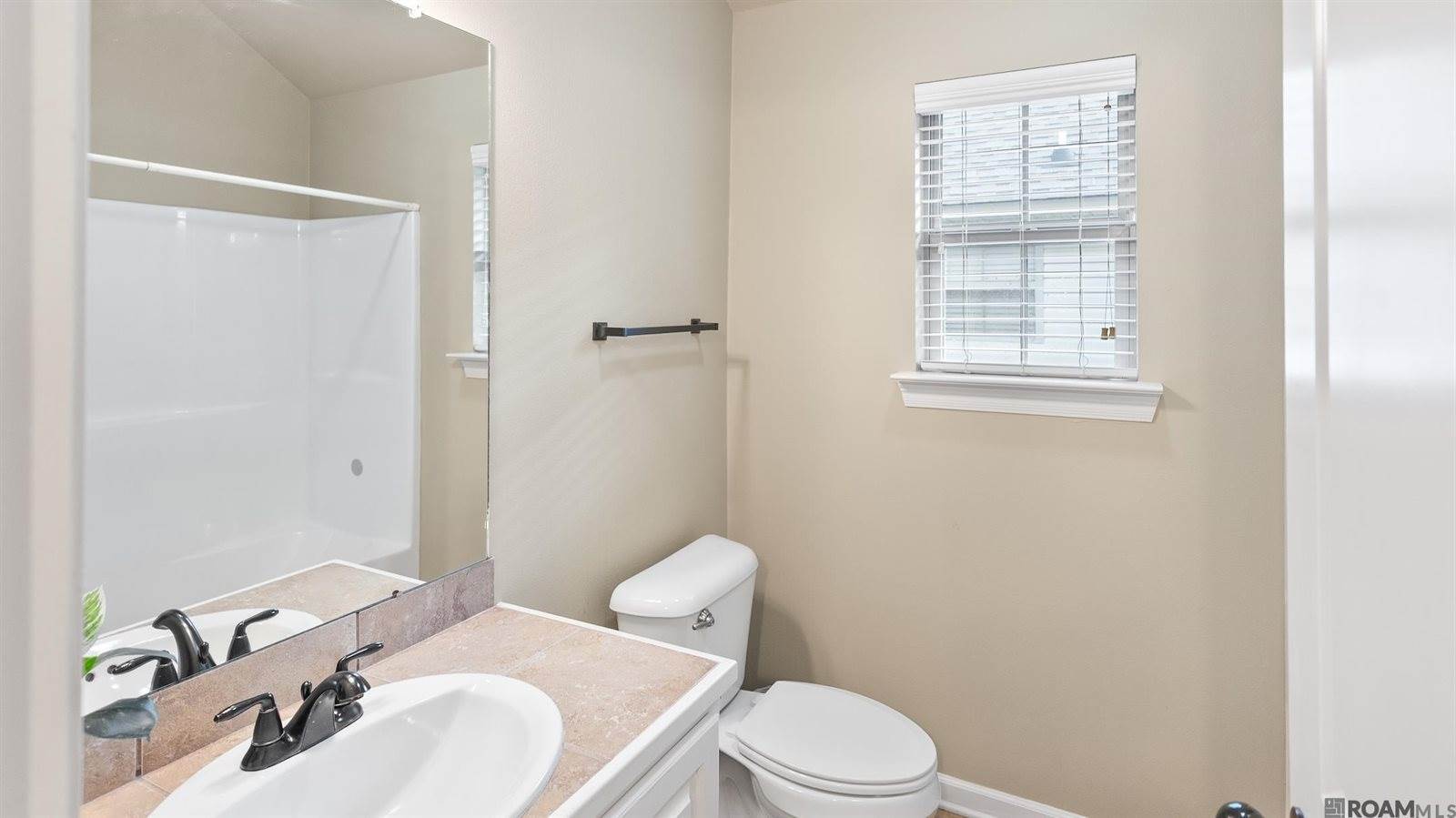 17231 Rue Le Norde, Prairieville, LA 70769