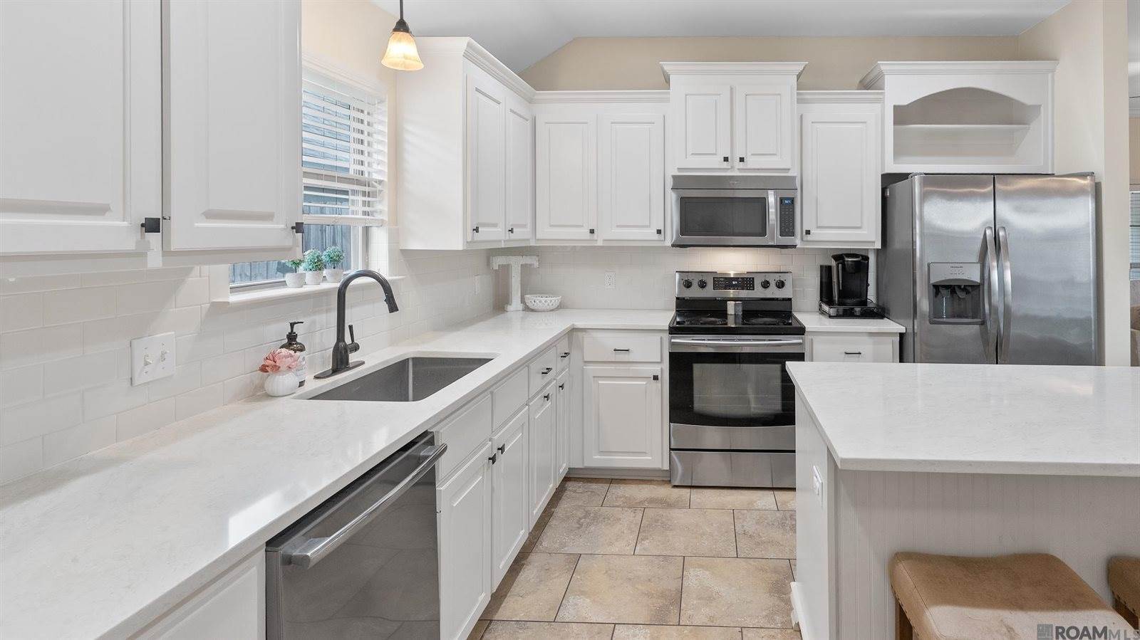 17231 Rue Le Norde, Prairieville, LA 70769