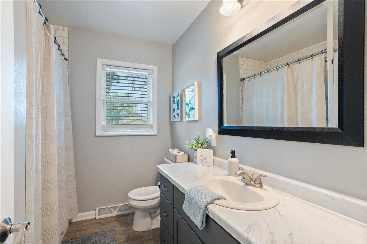 203 N Vine Street, Marshfield, WI 54449