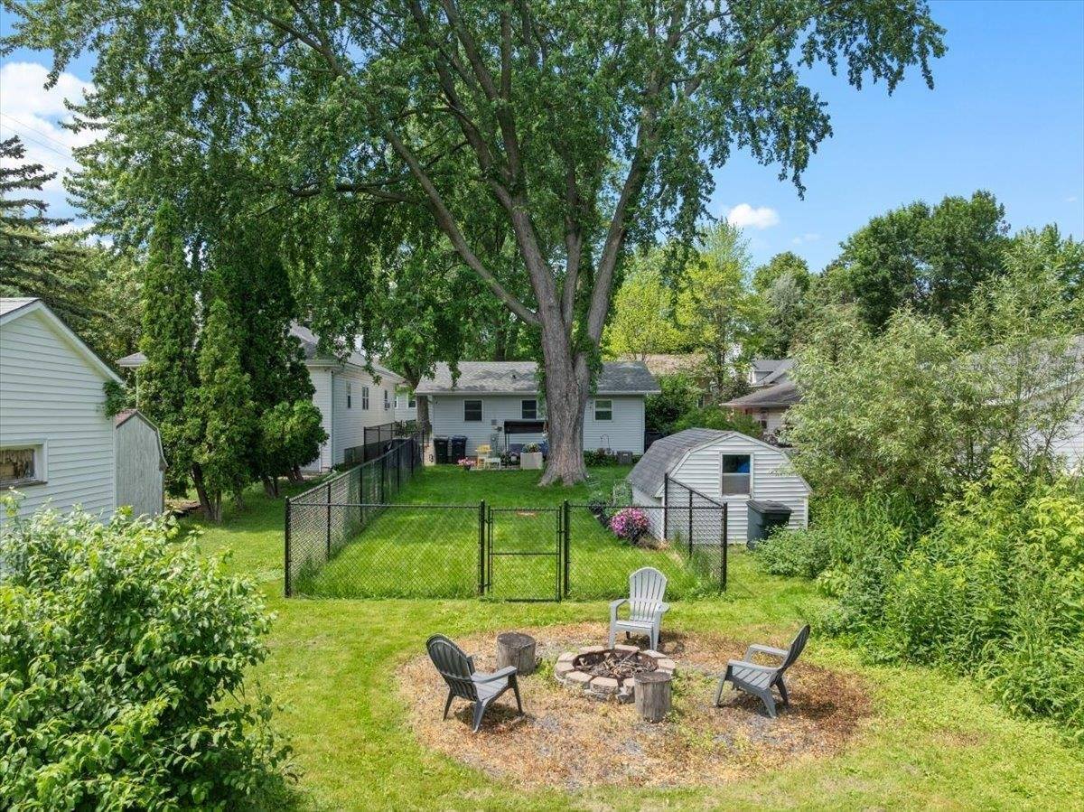 203 N Vine Street, Marshfield, WI 54449