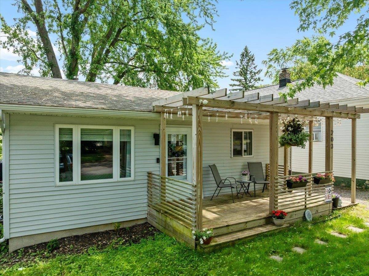 203 N Vine Street, Marshfield, WI 54449