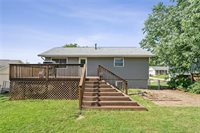 5929 Underwood Ave SW, Cedar Rapids, IA 52404