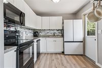 5929 Underwood Ave SW, Cedar Rapids, IA 52404