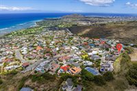 1918 Hawane Place, Honolulu, HI 96821