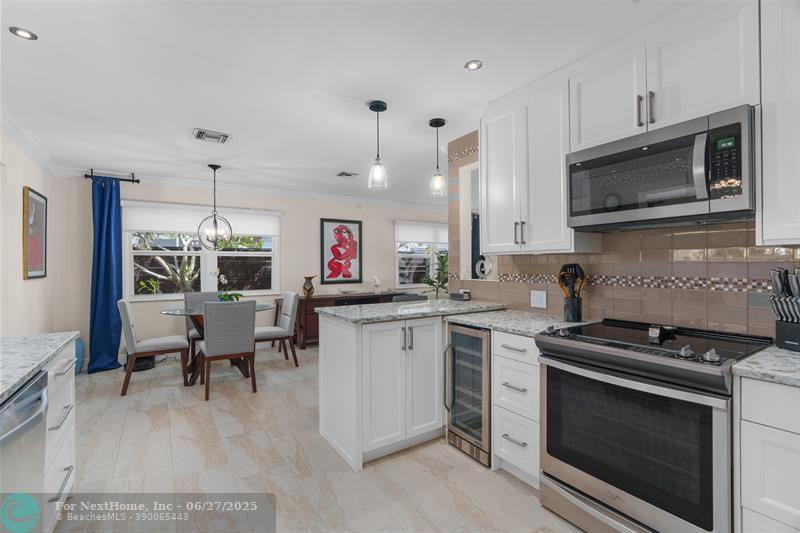 418 NW 20th St, Wilton Manors, FL 33311