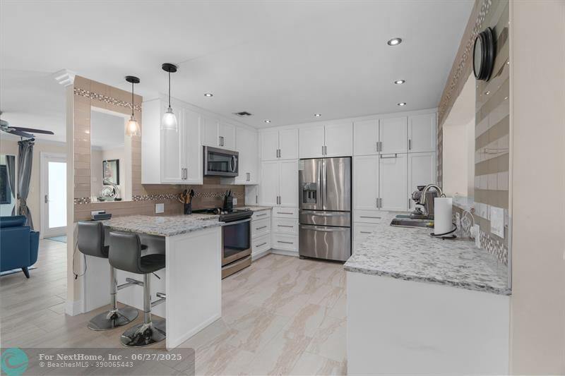 418 NW 20th St, Wilton Manors, FL 33311