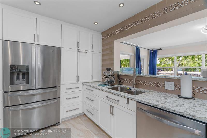 418 NW 20th St, Wilton Manors, FL 33311