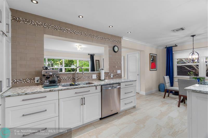 418 NW 20th St, Wilton Manors, FL 33311