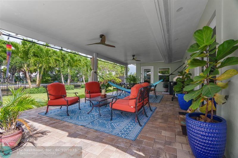 418 NW 20th St, Wilton Manors, FL 33311