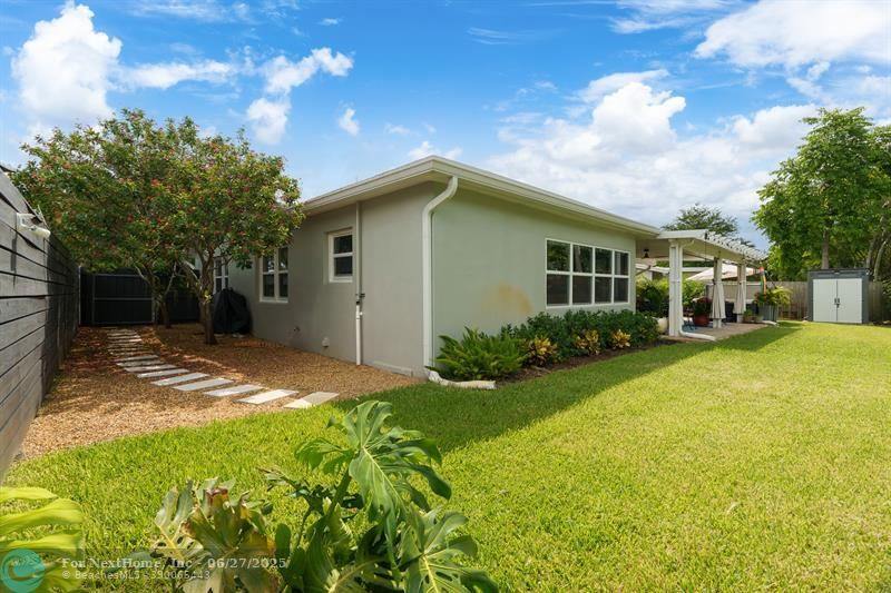 418 NW 20th St, Wilton Manors, FL 33311