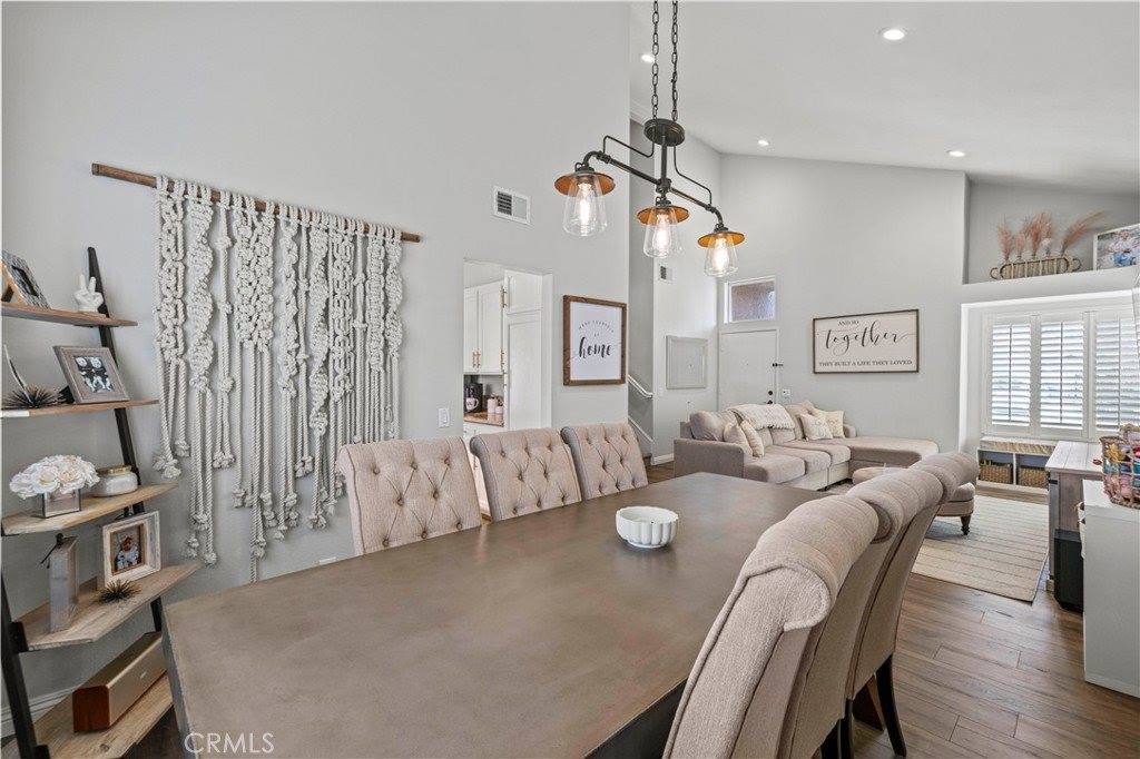 28032 Nantucket Street, Castaic, CA 91384