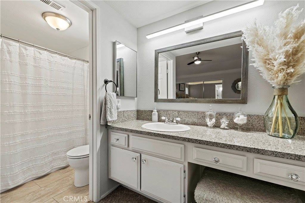 28032 Nantucket Street, Castaic, CA 91384