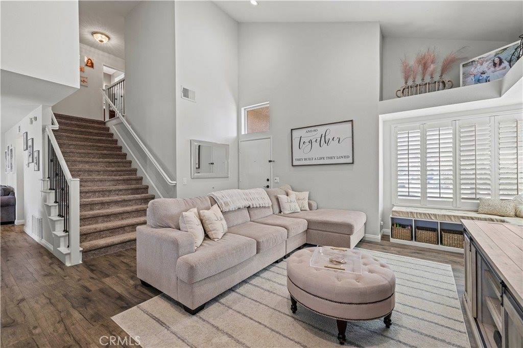 28032 Nantucket Street, Castaic, CA 91384