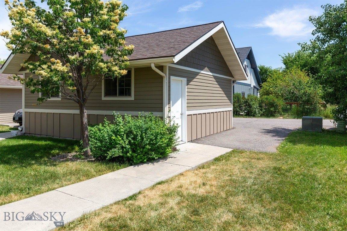332 North Cottonwood Road, Bozeman, MT 59718