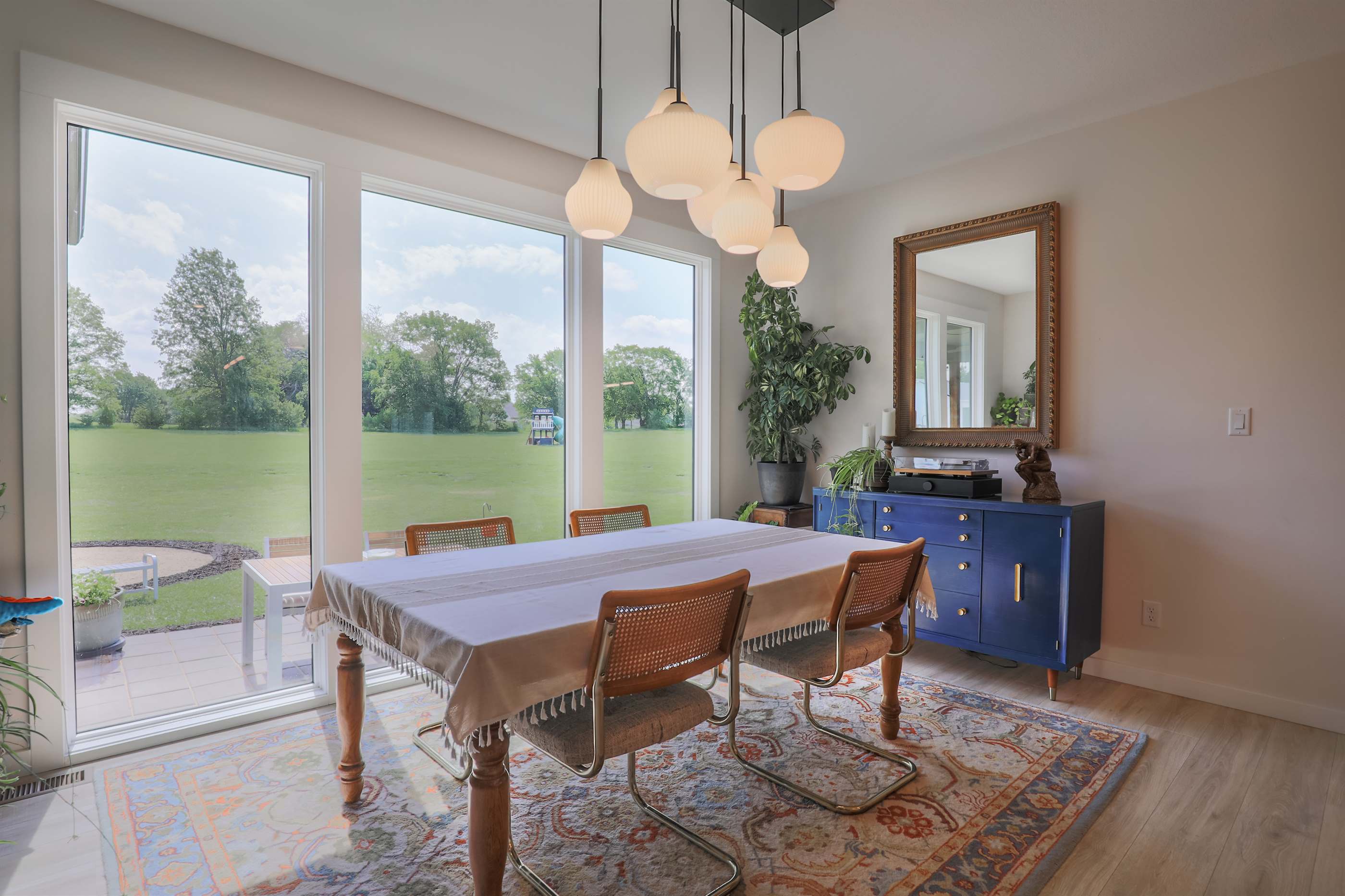 1076 E 1466th Rd, Lawrence, KS 66046