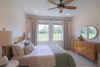 1076 E 1466th Rd, Lawrence, KS 66046