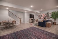 1076 E 1466th Rd, Lawrence, KS 66046