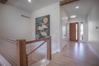 1076 E 1466th Rd, Lawrence, KS 66046