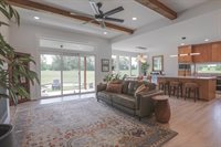 1076 E 1466th Rd, Lawrence, KS 66046