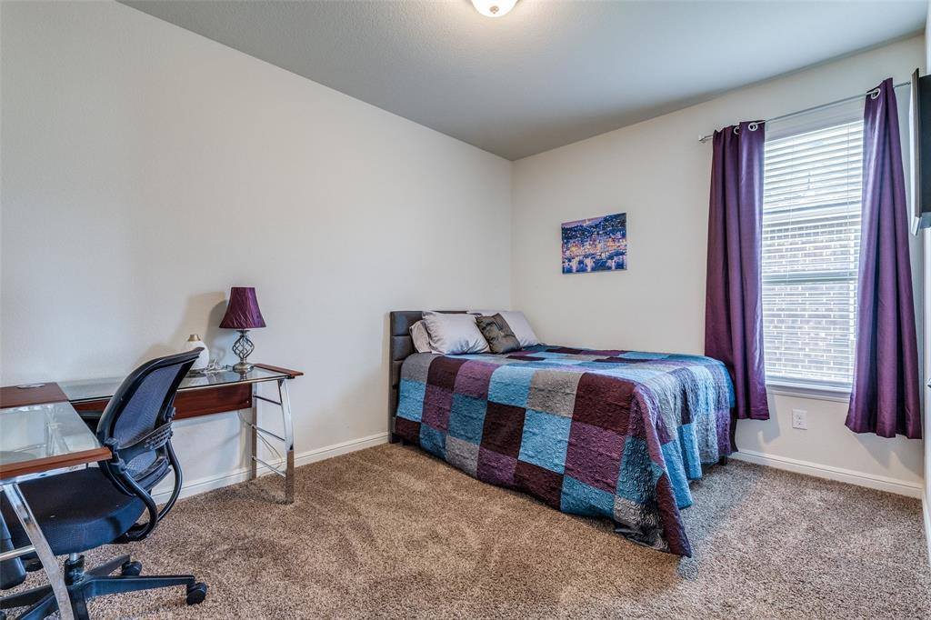 9128 Sycamore Leaf Drive, Fort Worth, TX 76179