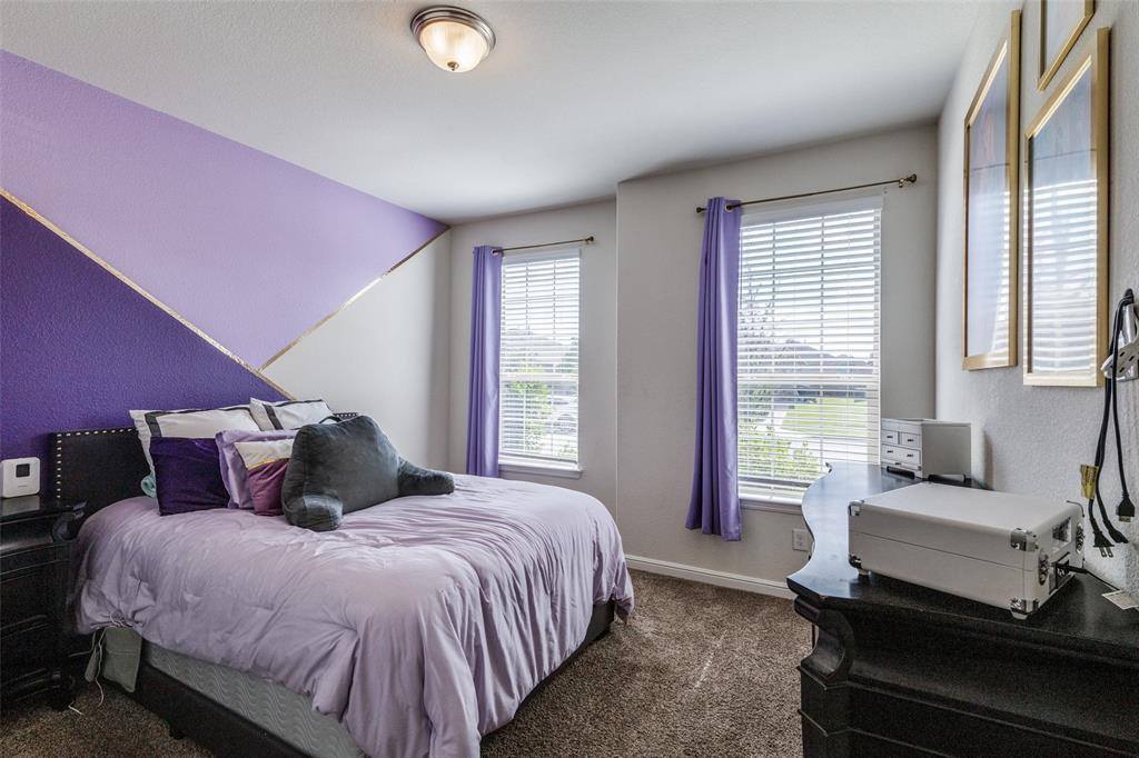 9128 Sycamore Leaf Drive, Fort Worth, TX 76179