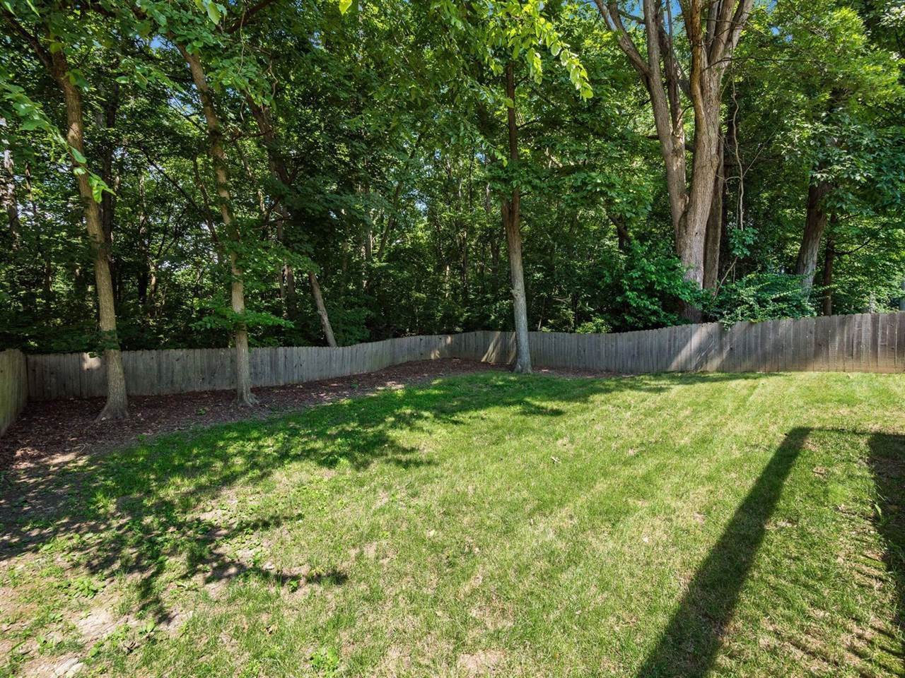 8741 Olenbrook Drive, Lewis Center, OH 43035