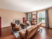 8741 Olenbrook Drive, Lewis Center, OH 43035