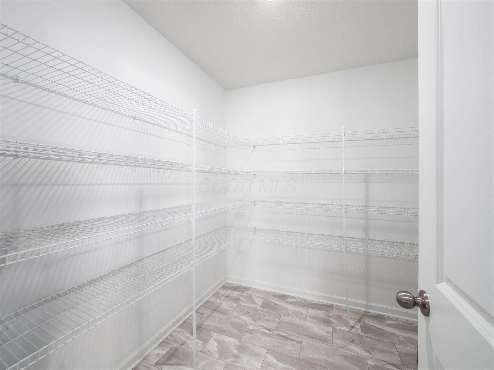 1709 Kash Avenue, Bellefontaine, OH 43311