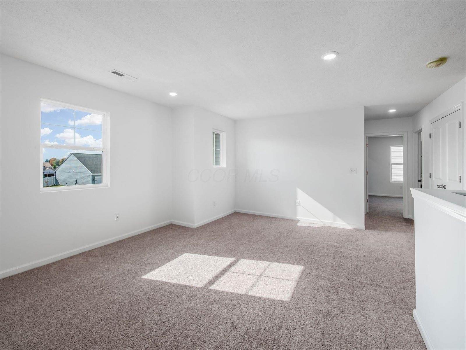 1709 Kash Avenue, Bellefontaine, OH 43311